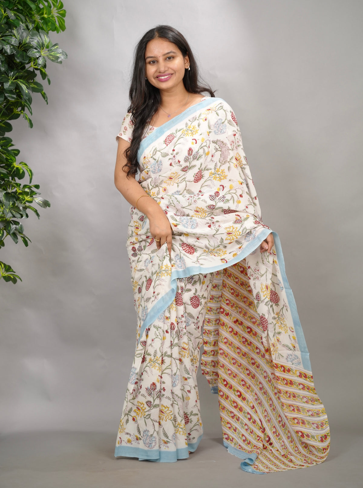 Off White Georgette Hand Block Printed Saree| Looms & Tassels