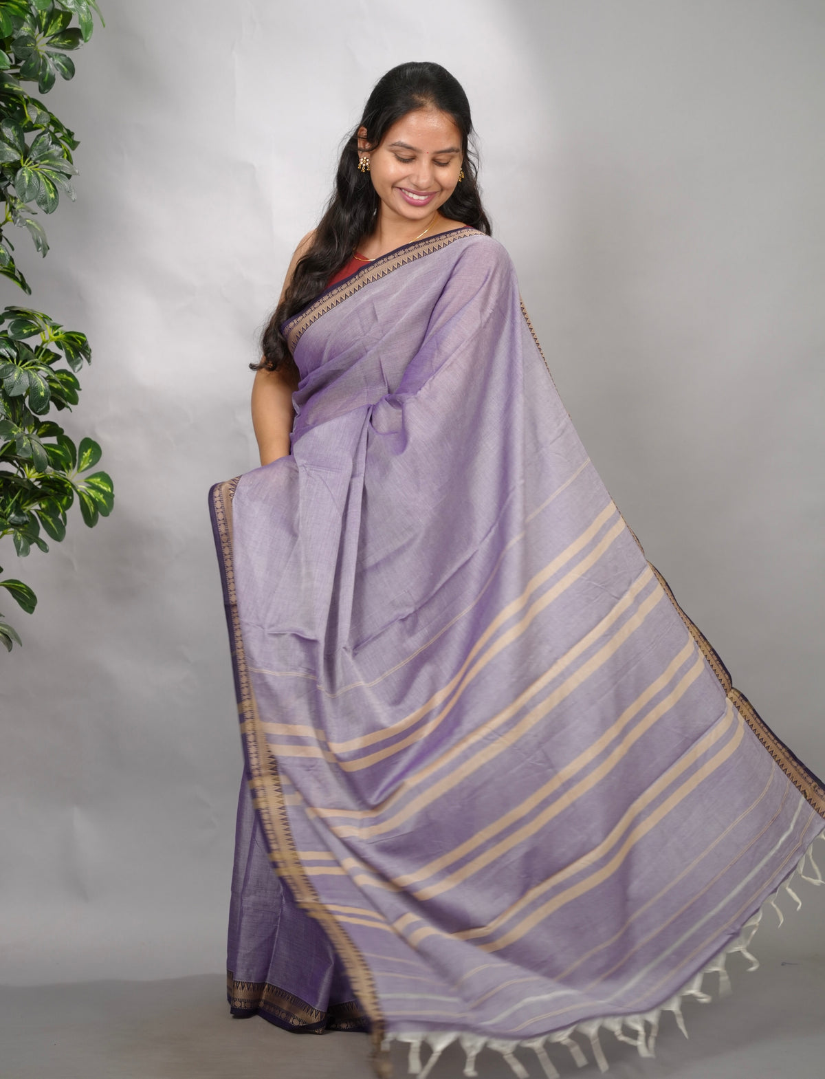Lavender Narayanpet Cotton Saree | Looms & Tassels