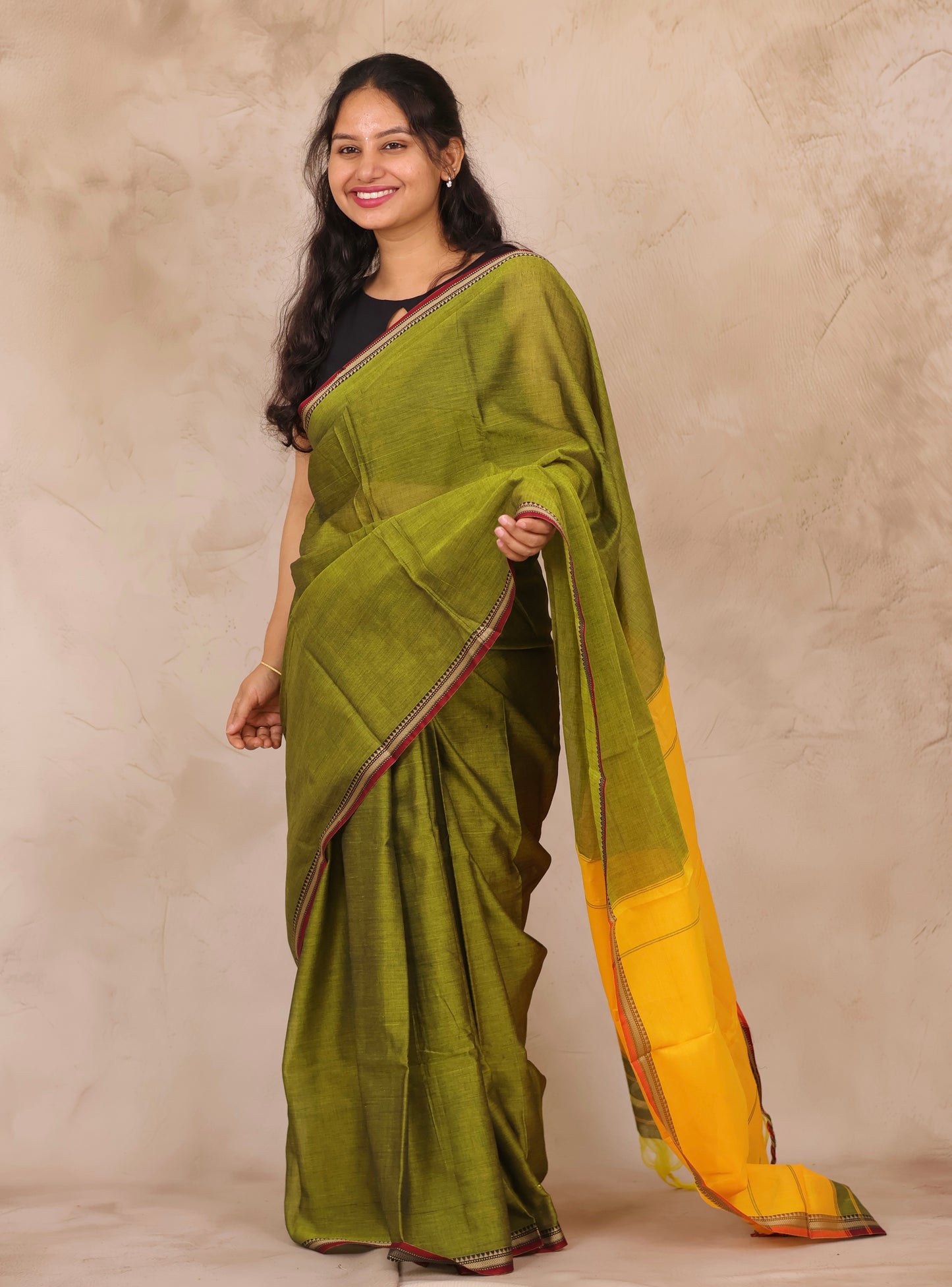 Green Narayanpet Cotton Saree | Looms & Tassels