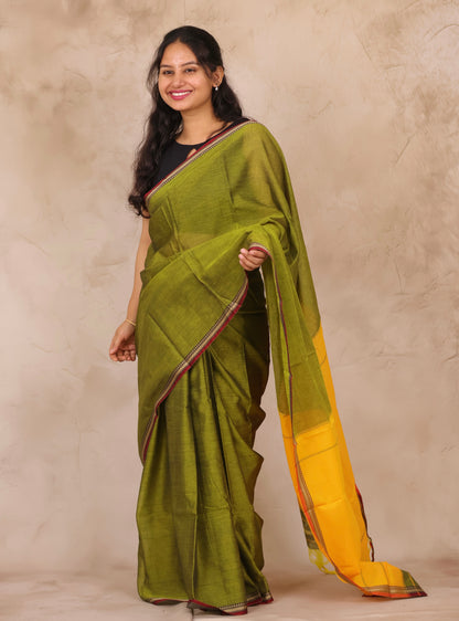 Green Narayanpet Cotton Saree | Looms & Tassels