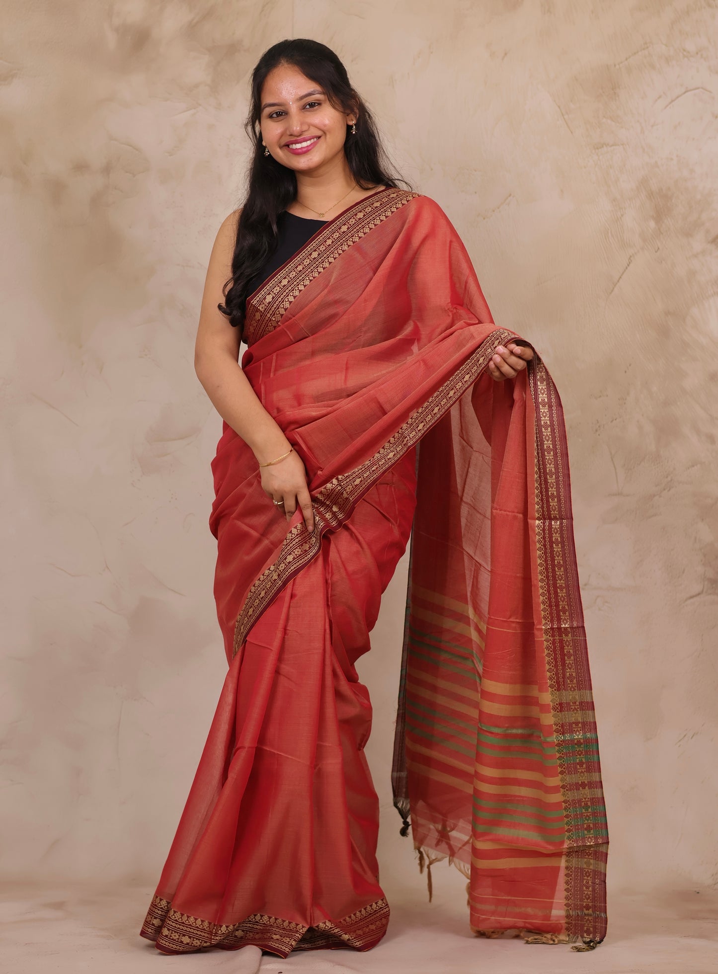 Onion Pink Narayanpet Cotton Saree | Looms & Tassels