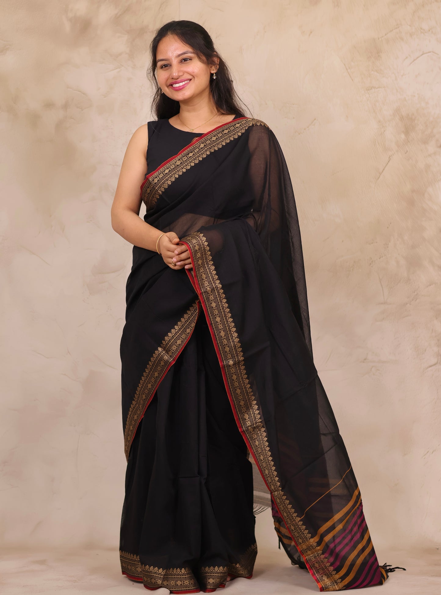 Black Narayanpet Cotton Saree | Looms & Tassels
