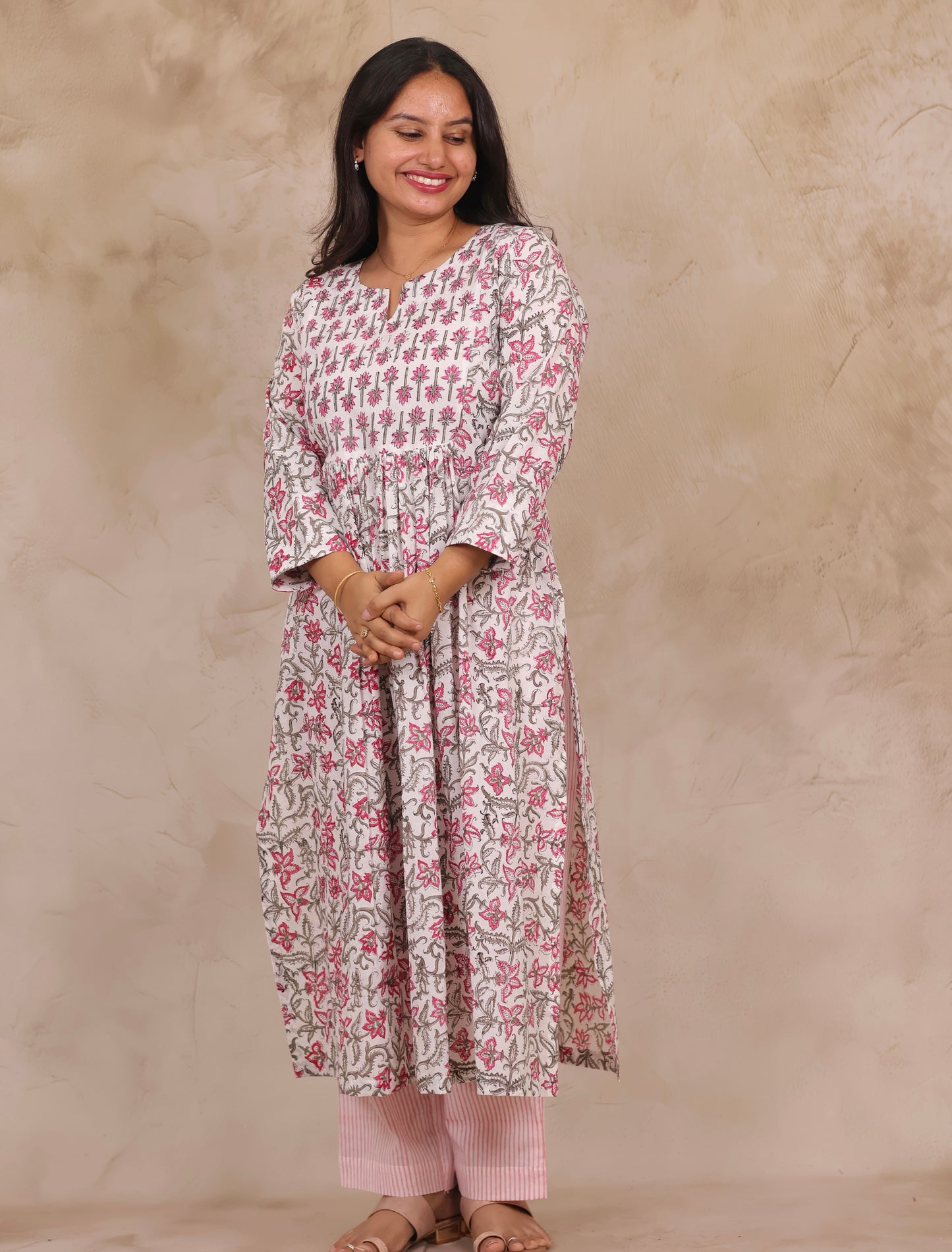 White Pure Mul Cotton Aline Kurta Set (Set of 2) | Looms & Tassels