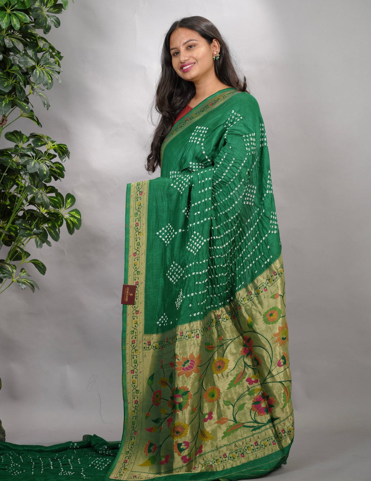 Green Handcrafted Pattern Bandhani Paithani Dola Silk Saree | Looms & Tassels