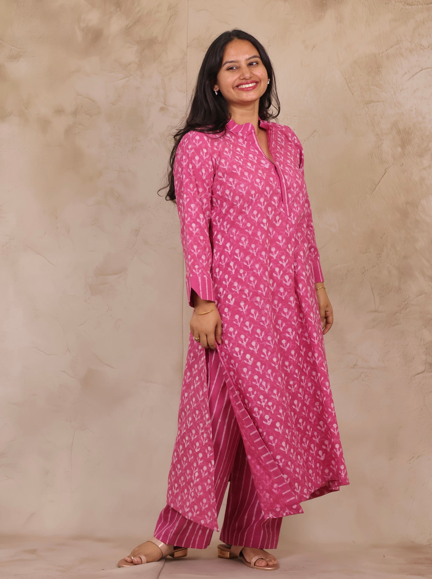 Pink Pure Mul Cotton Aline Kurta Set (Set of 2) | Looms & Tassels