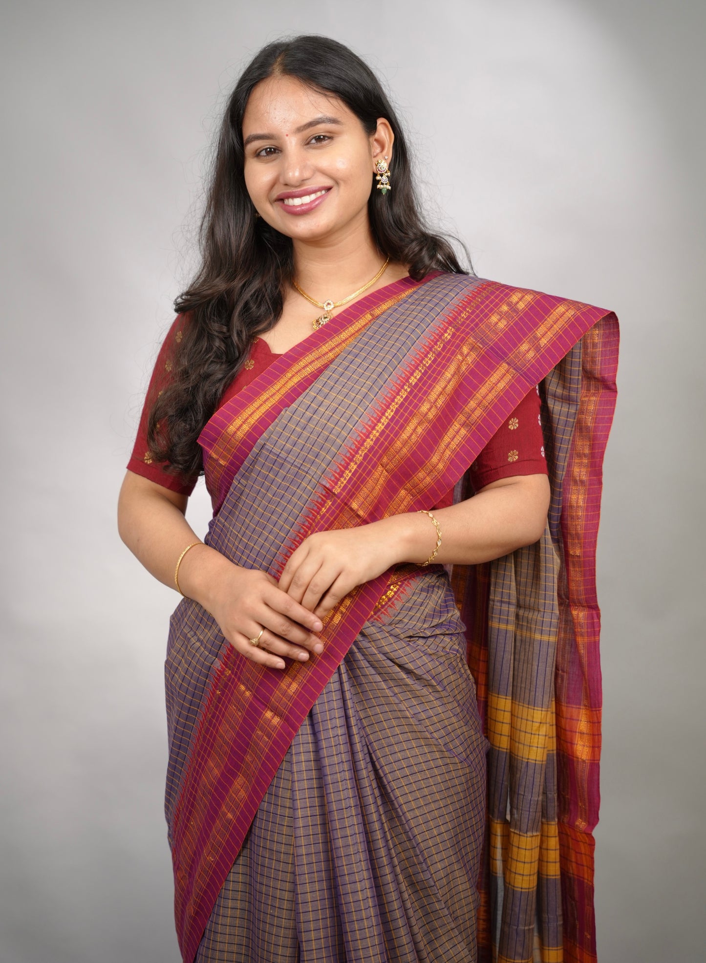 Lavender Dual Tone Checks Narayanpet Cotton Saree with Traditional contrast Border | Looms & Tassels