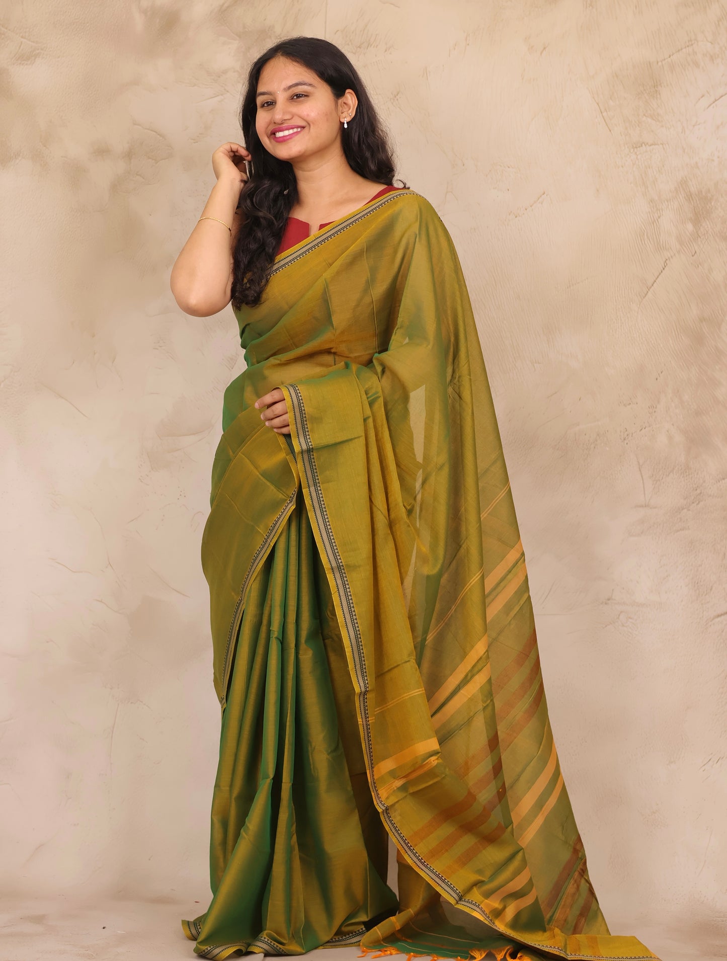 Pachi Green Narayanpet Cotton Saree | Looms & Tassels