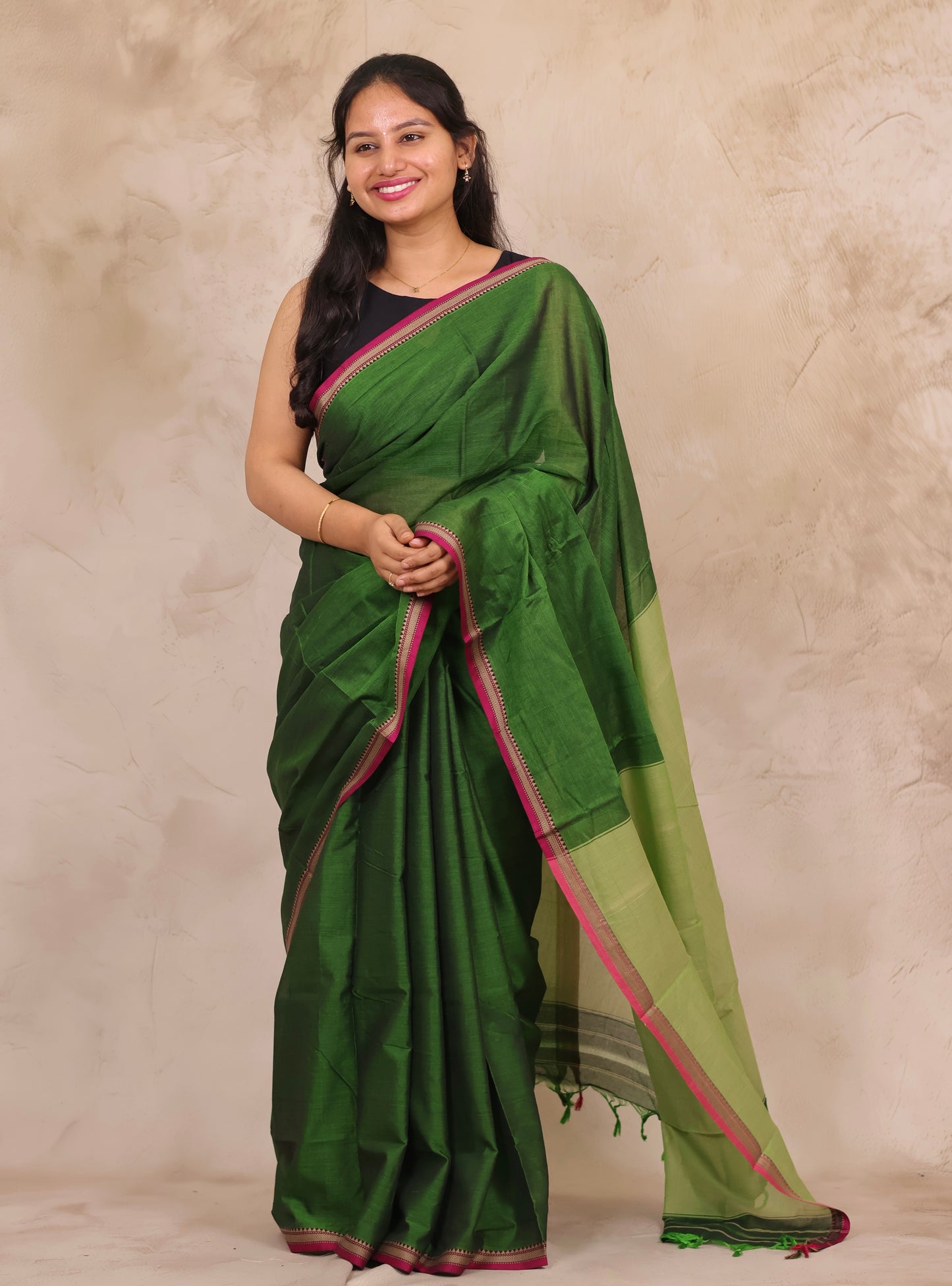 Green Narayanpet Cotton Saree | Looms & Tassels