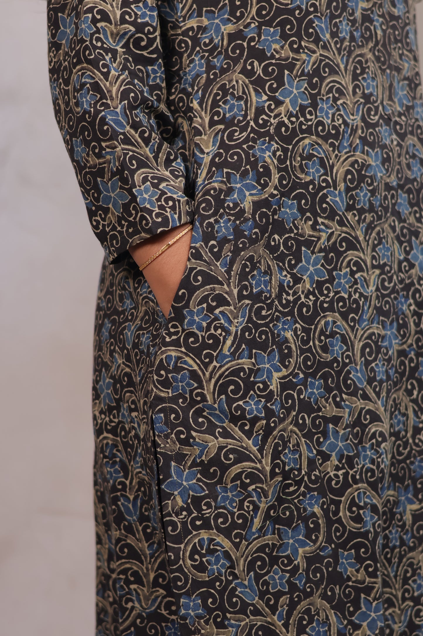 Grey Ajrakh Hand Block Printed Kurti | Looms & Tassels