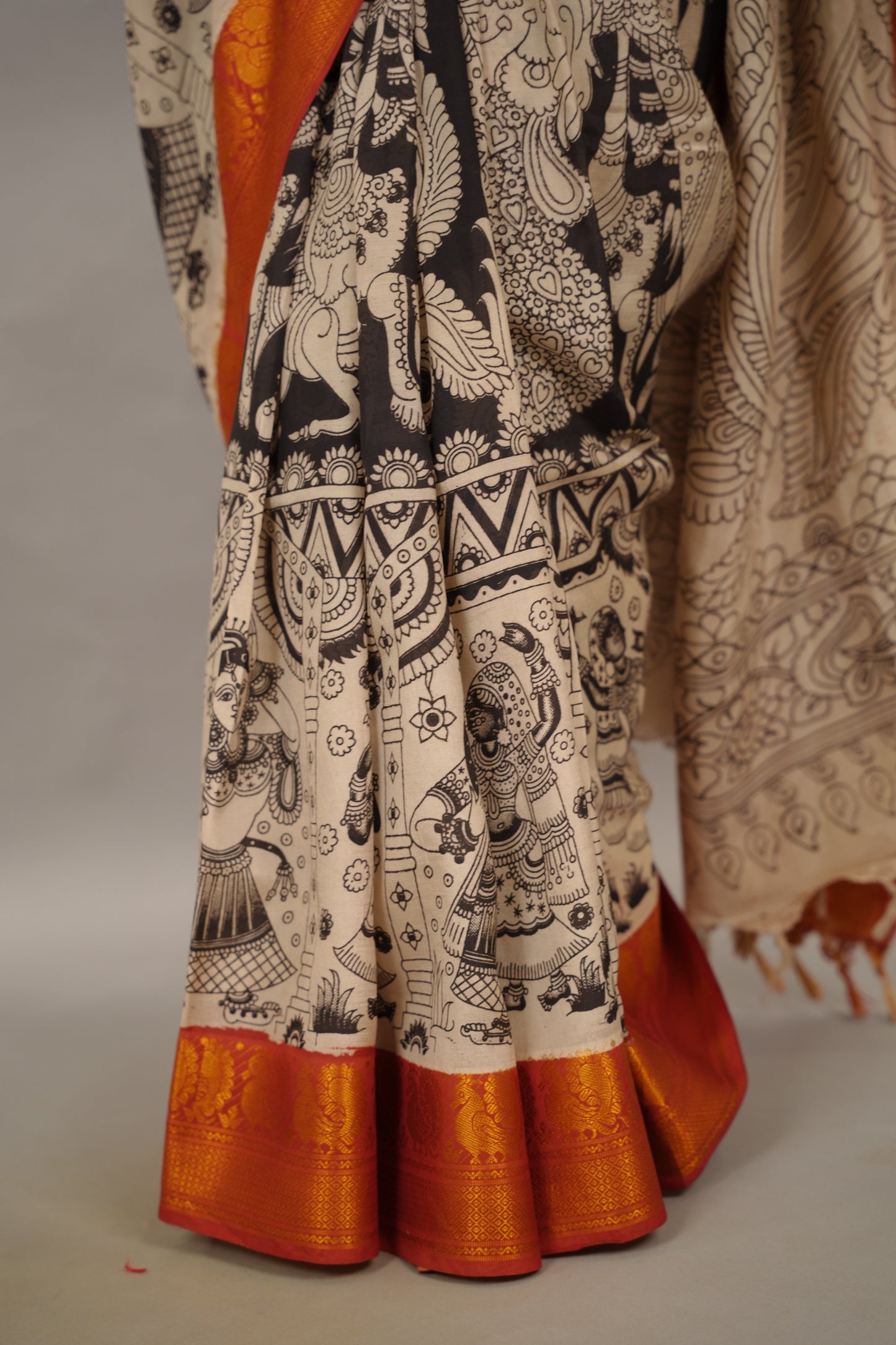 Black Kanchi border Kalamkari Chennur Silk Saree| Looms & Tassels
