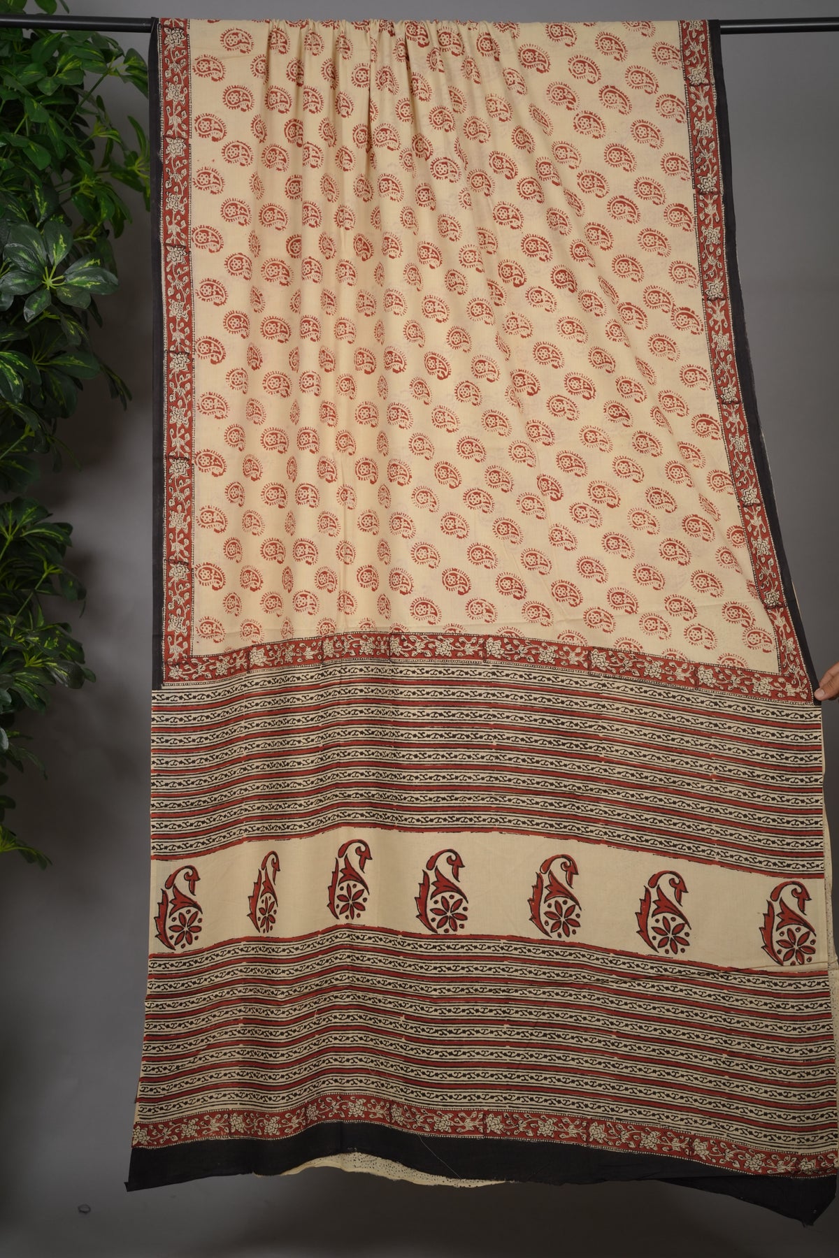 Bagru Handblock printed MulMul cotton saree | Looms & Tassels