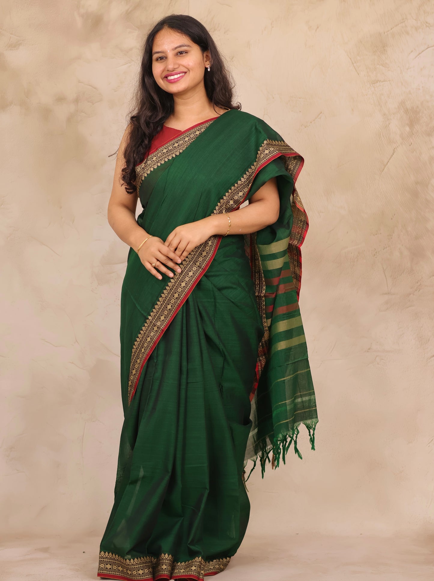 Green Narayanpet Cotton Saree | Looms & Tassels