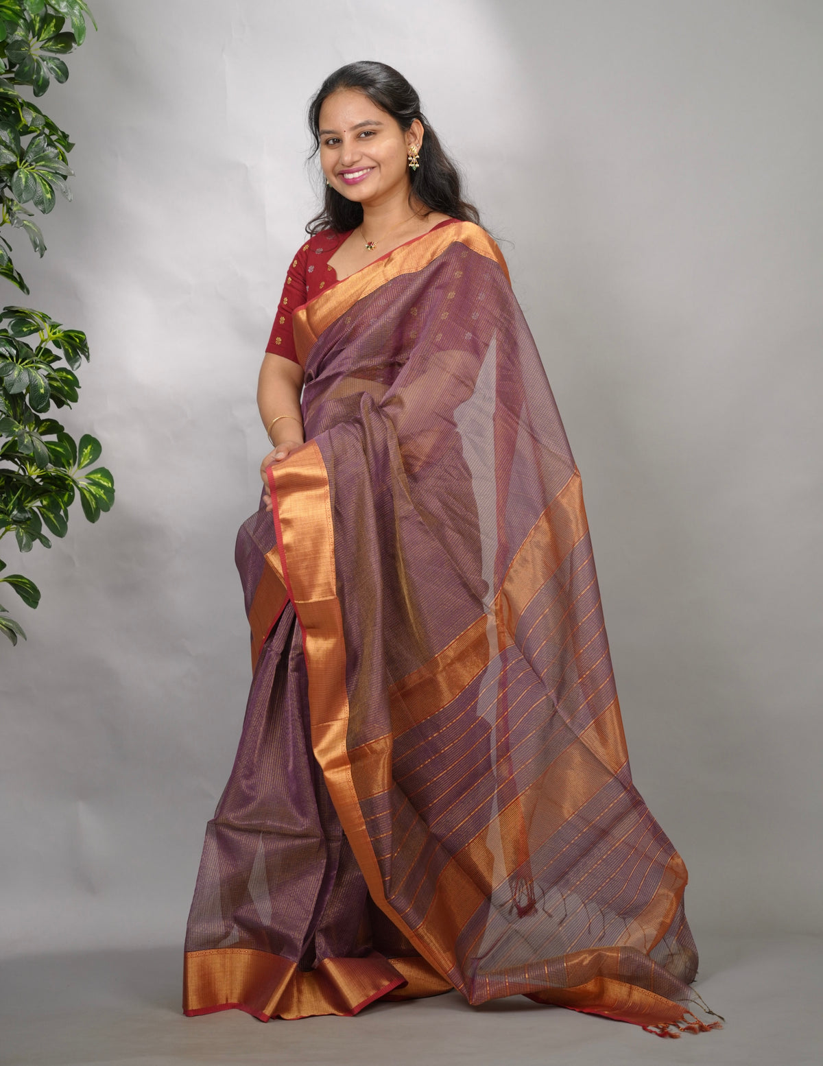 Lavender Checks Handloom Maheswari Tissue Silk Cotton Sarees | Looms & Tassels