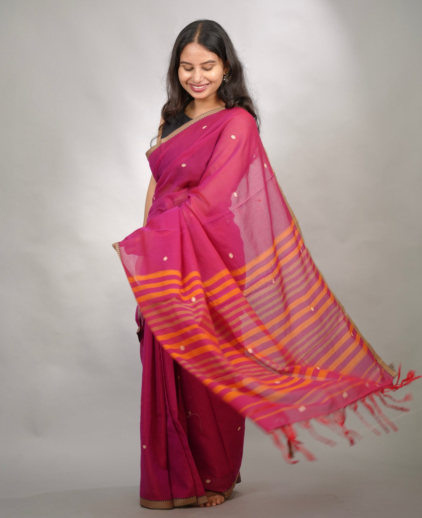 Pink Narayanpet Cotton Saree With Butta Weaving | Looms & Tassels