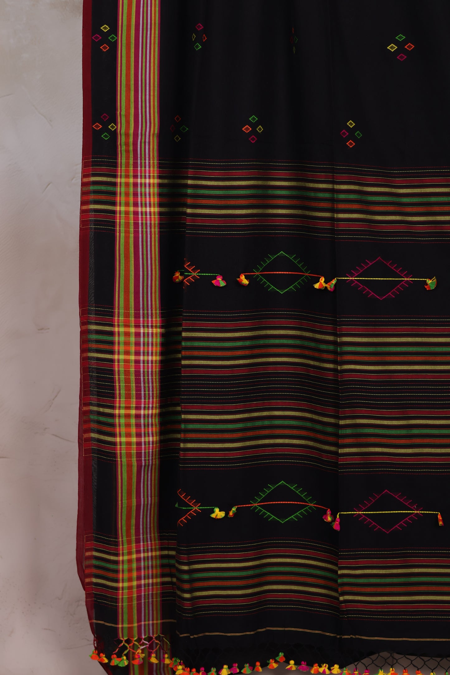 Black Bhujodi weaving Malai Cotton Saree | Looms & Tassels