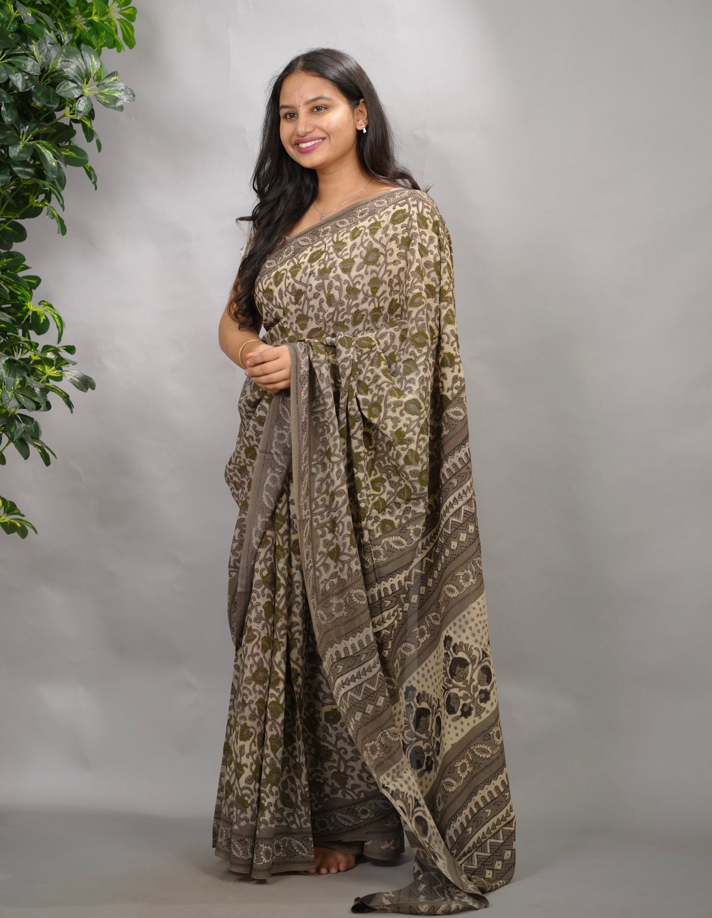 Grey Georgette Hand Block Printed Saree| Looms & Tassels