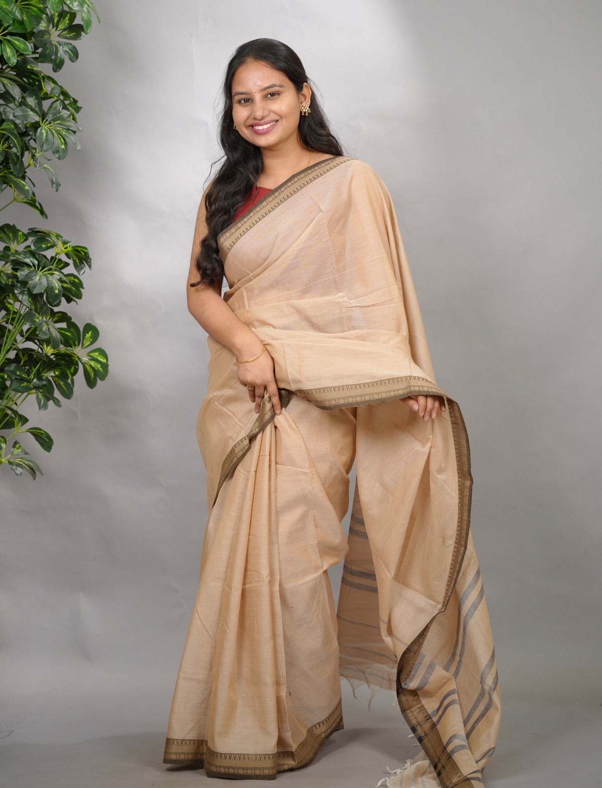 Sand Beige Narayanpet Cotton Saree | Looms & Tassels