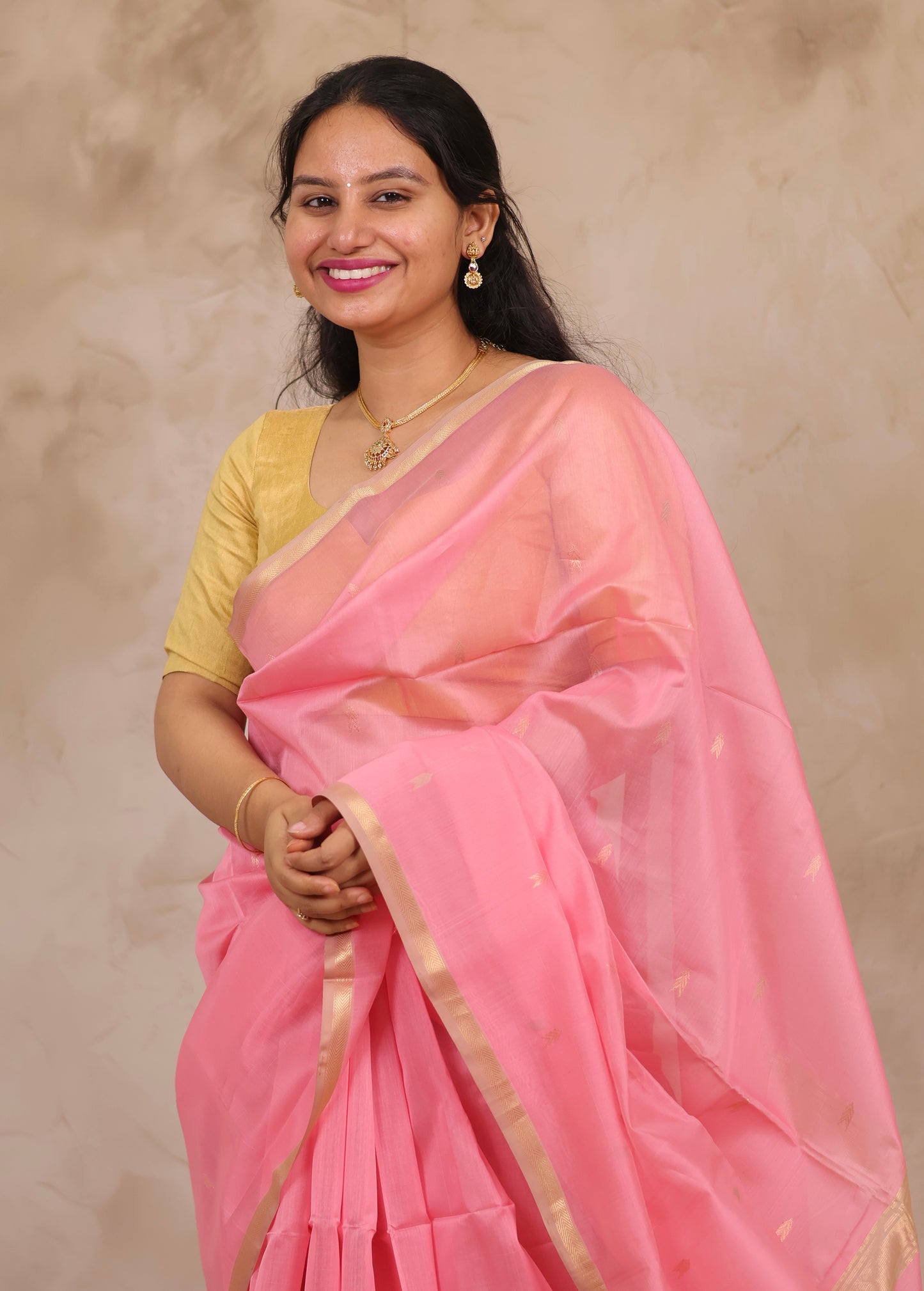 Baby Pink Handloom Maheswari Silk Cotton Sarees | Looms & Tassels