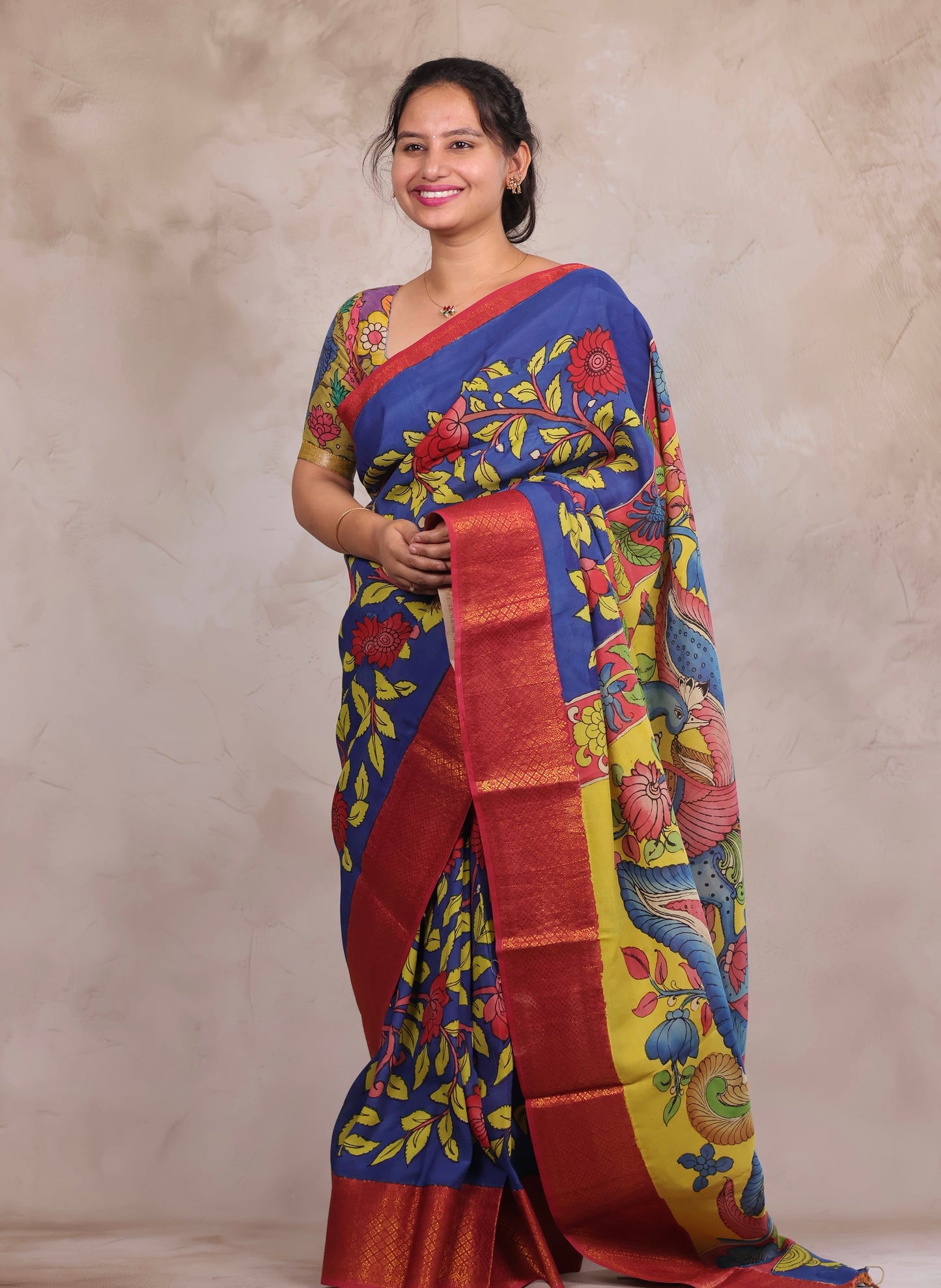 Hand Drawn Pen Kalamkari Blue And Red Bangalore Silk Kanchi Border Saree | Looms & Tassels