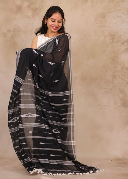 Black Handwoven Malai Cotton Saree | Looms & Tassels