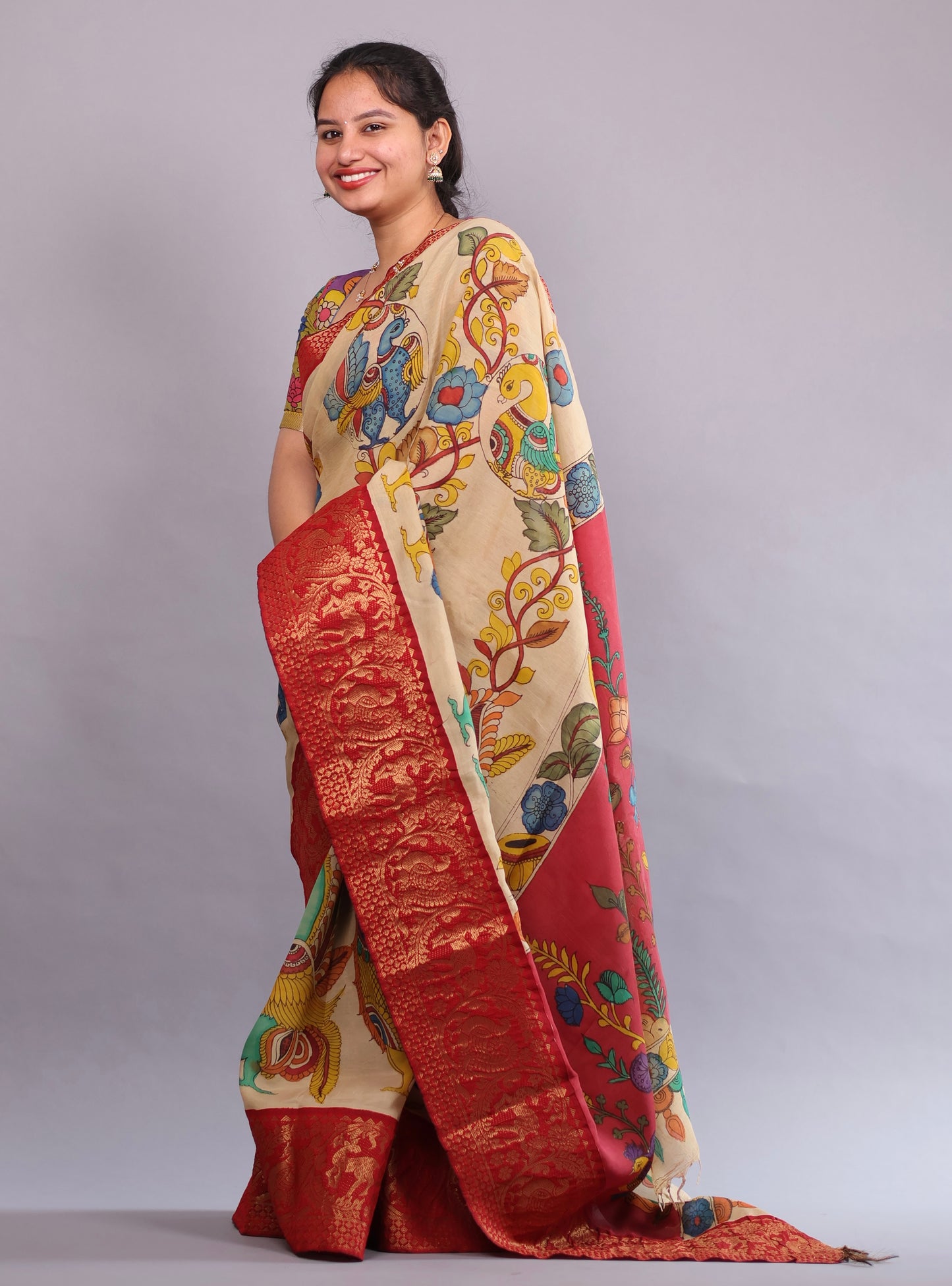 Cream Hand Painted Pen Kalamkari Silk Saree