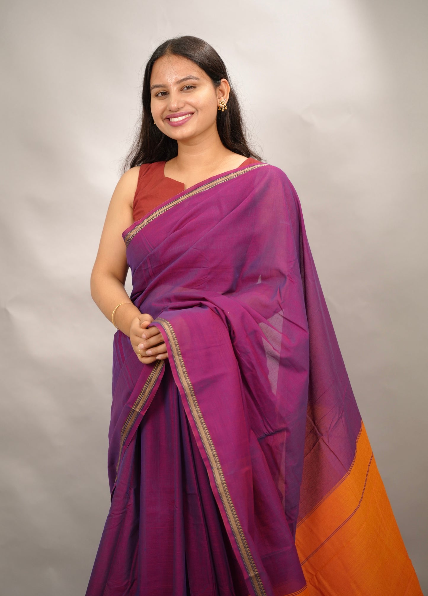 Magenta Narayanpet Cotton Saree | Looms & Tassels