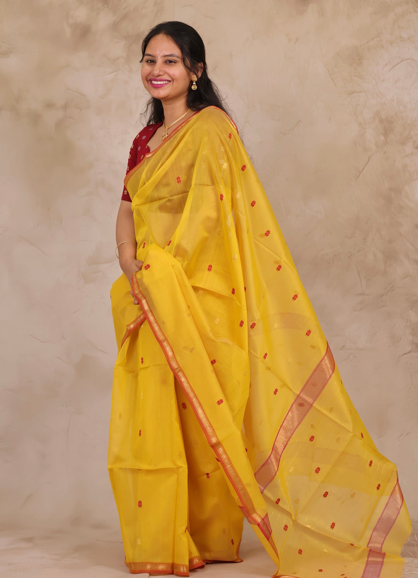 Yellow Handloom Maheswari Silk Cotton Sarees | Looms & Tassels