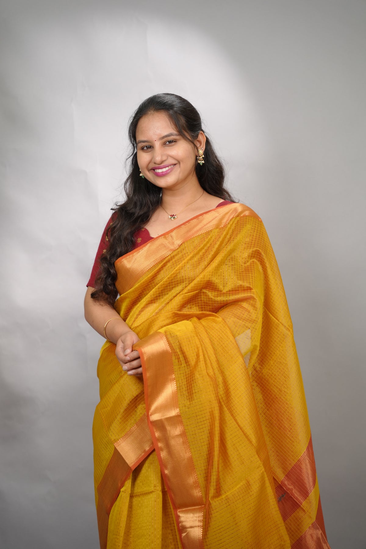 Mustard Yellow Checks Handloom Maheswari Silk Cotton Sarees | Looms & Tassels
