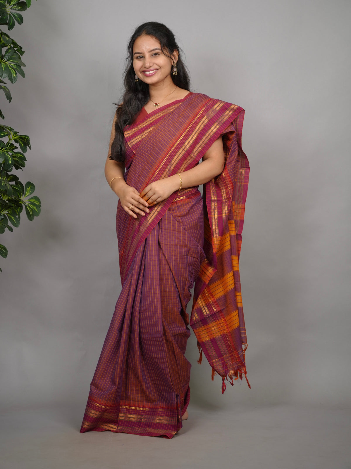 Dual Tone Checks Narayanpet Cotton Saree with Traditional contrast Border | Looms & Tassels