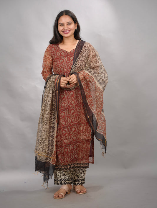 Maroon Handblock printed kota 3 piece suit (stitched)| Looms & Tassels