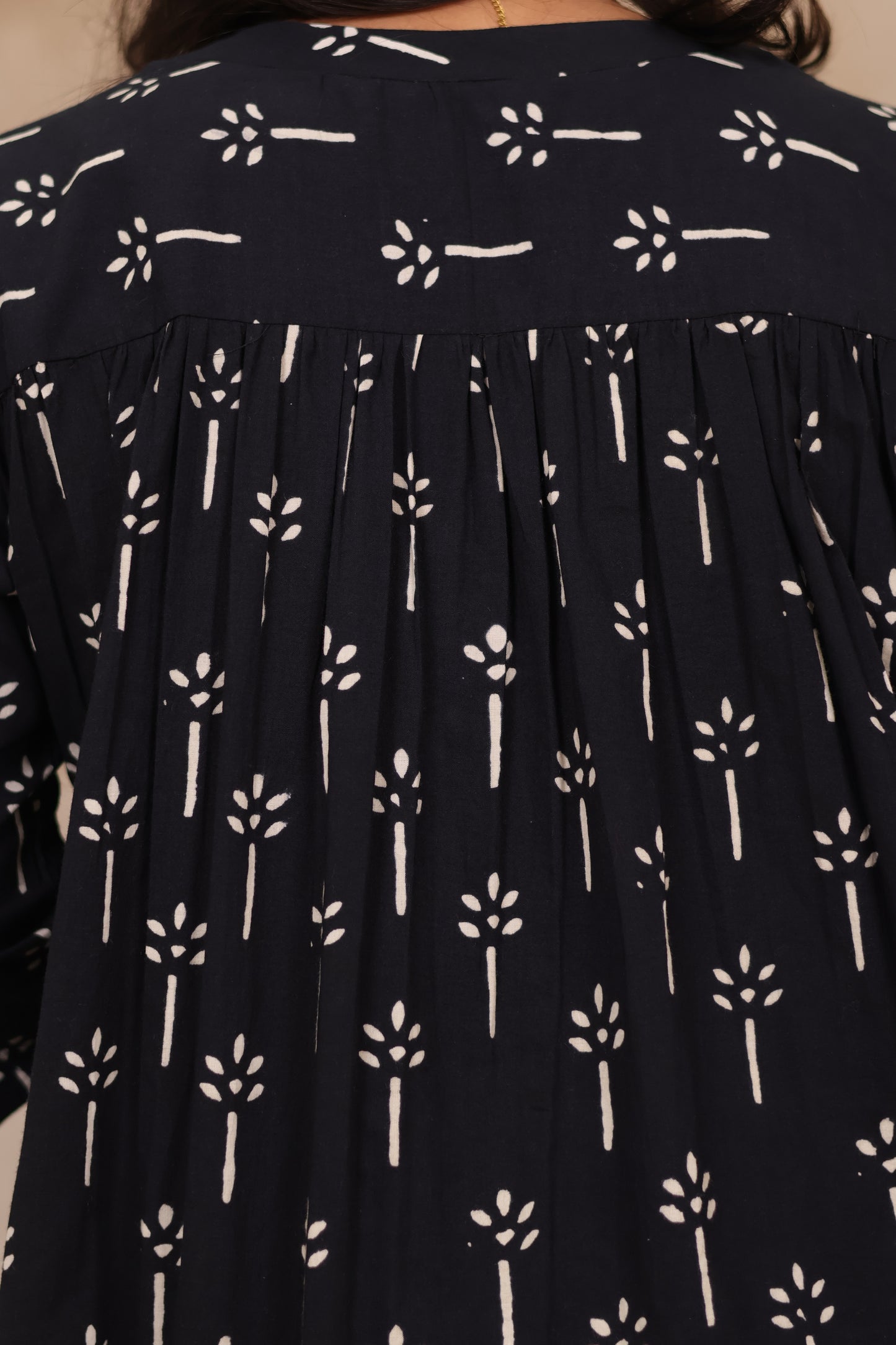 Black Pure Mul Cotton Co-Ord Set | Looms & Tassels