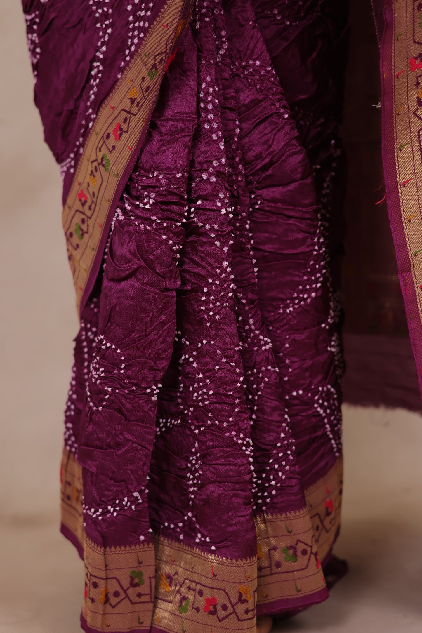 Magenta Handcrafted Pattern Bandhani Paithani Dola Silk Saree | Looms & Tassels