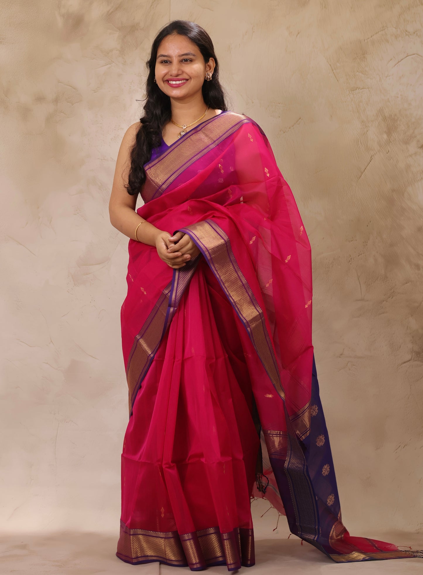 Pink Handloom Maheswari Silk Cotton Sarees | Looms & Tassels