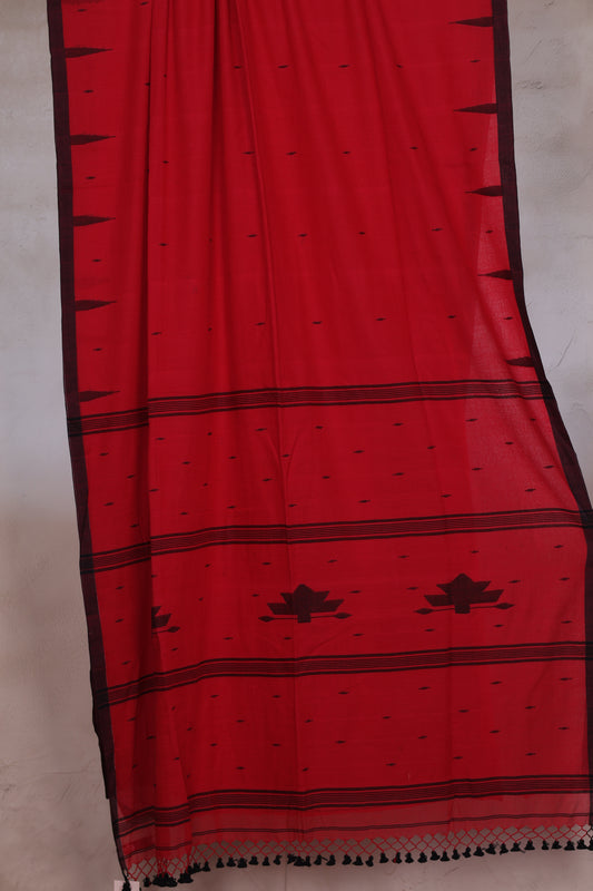 Handwoven Malai Cotton Saree with Butta Weaving | Looms & Tassels