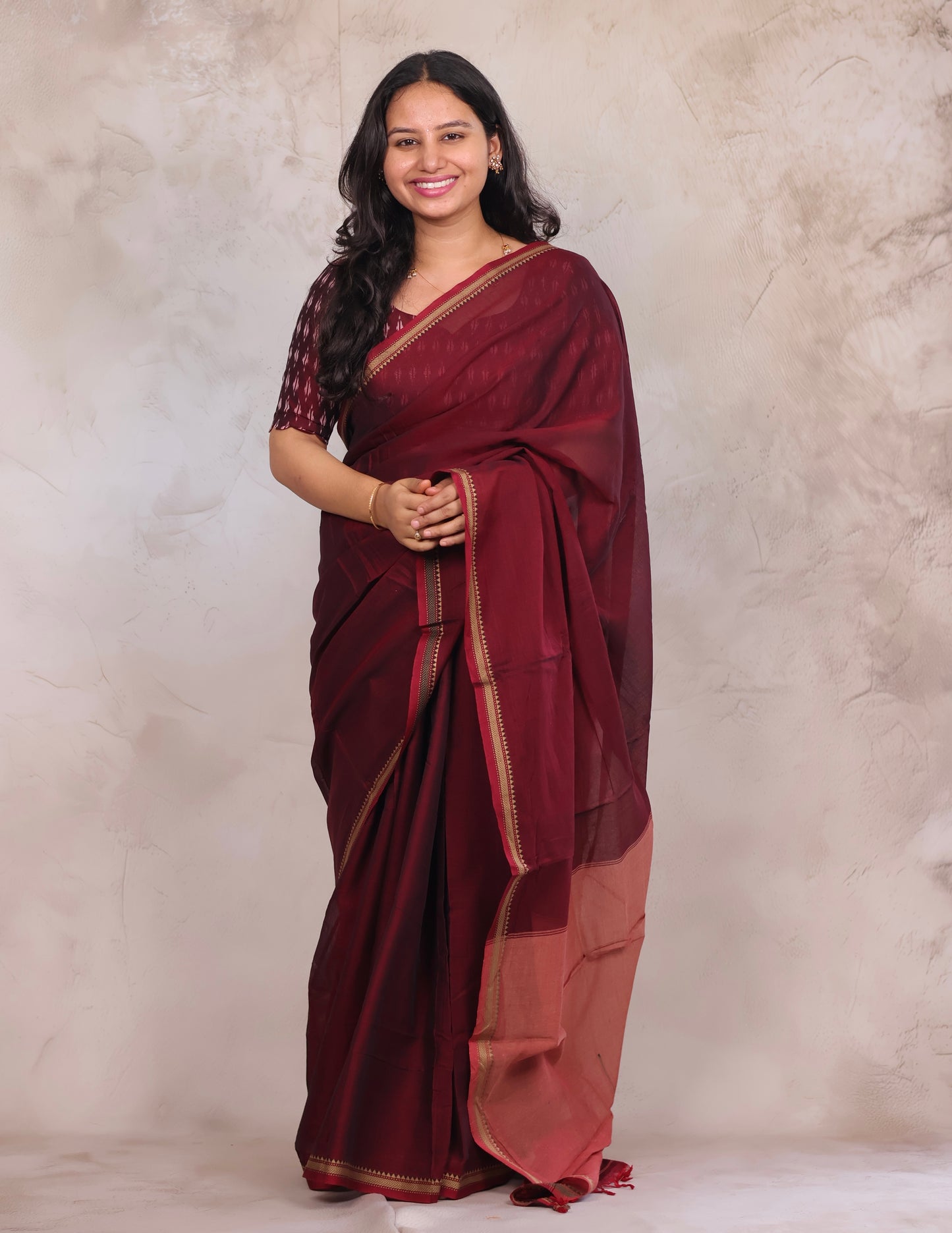 Maroon Narayanpet Cotton Saree with Ikkat Blouse Piece | Looms & Tassels