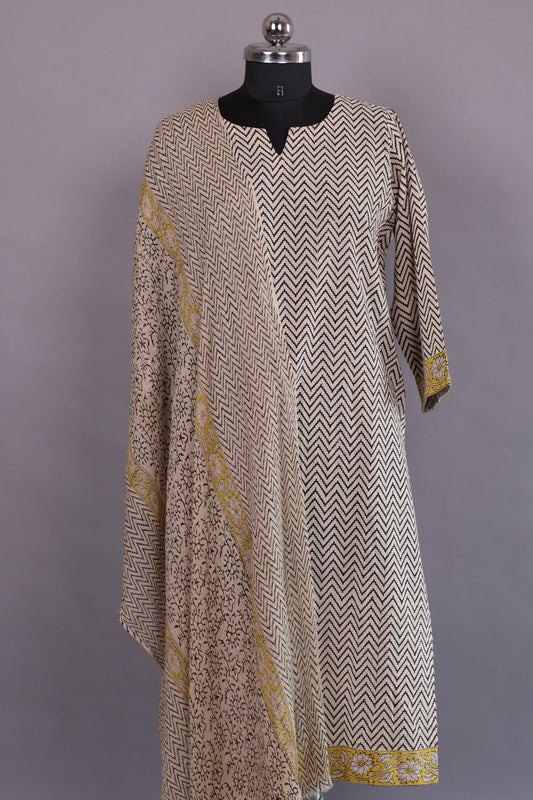 Handblock printed Pure Mul Cotton with chiffon Duppata 3 piece suit (stitched)