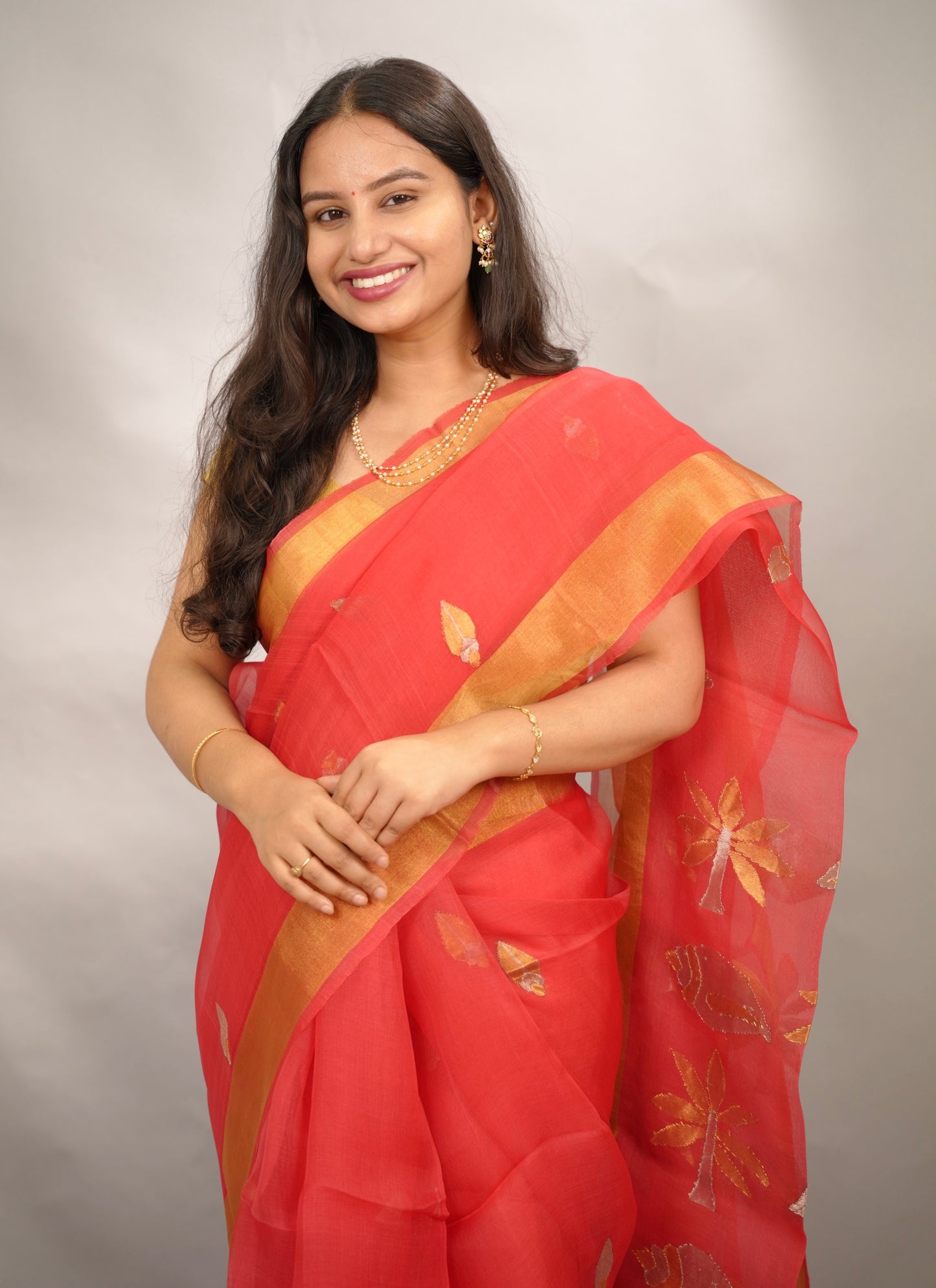 Orange Handloom Muslin Silk Saree With jamdhani weaving | Looms & Tassels