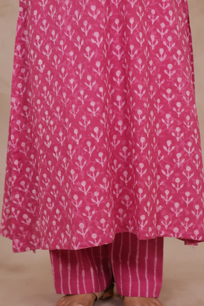 Pink Pure Mul Cotton Aline Kurta Set (Set of 2) | Looms & Tassels