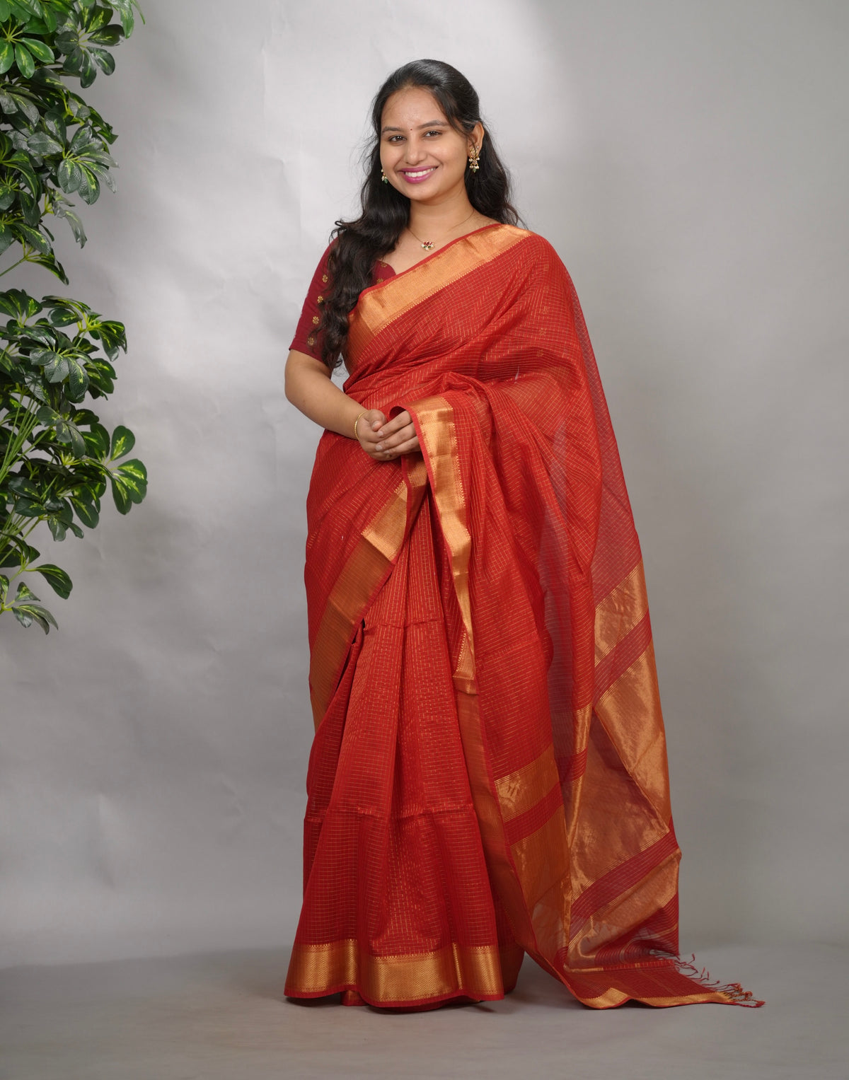 Red Checks Handloom Maheswari Silk Cotton Sarees | Looms & Tassels