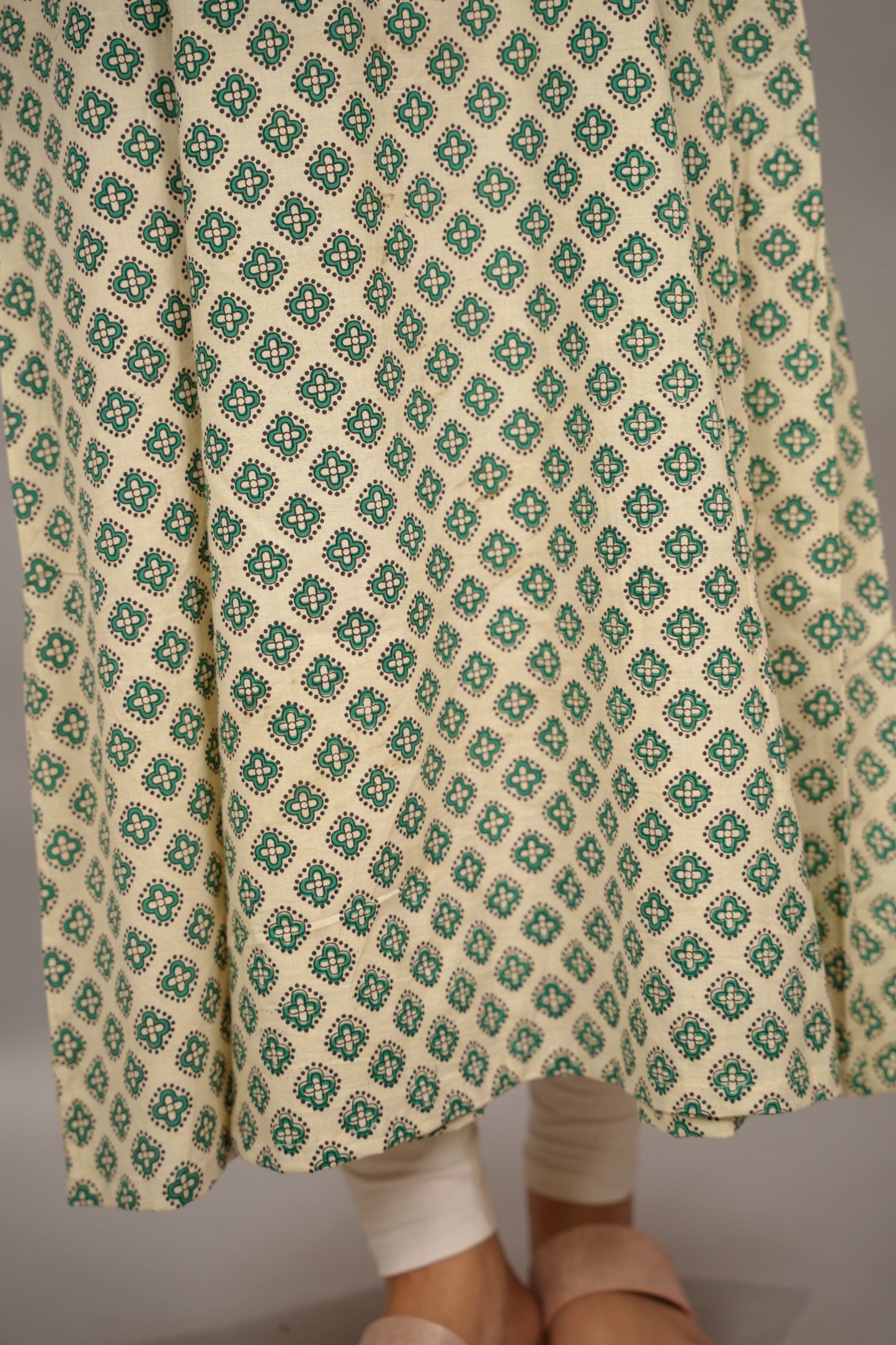 Cream Pure Mul Cotton Kali Kurta with Chudi Sleeves | Looms & Tassels