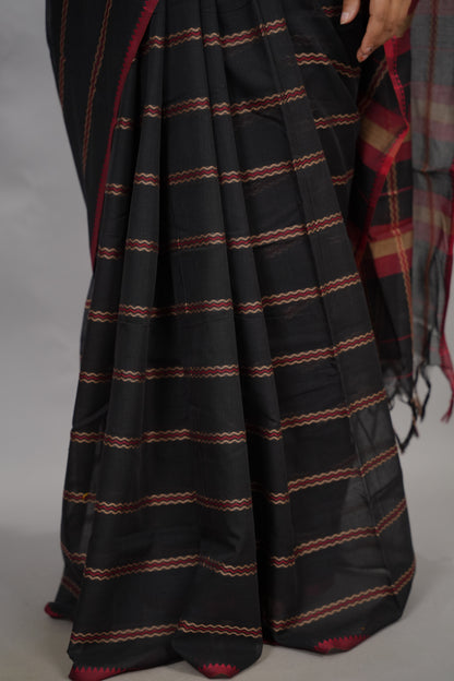 Black Narayanpet Cotton Saree | Looms & Tassels
