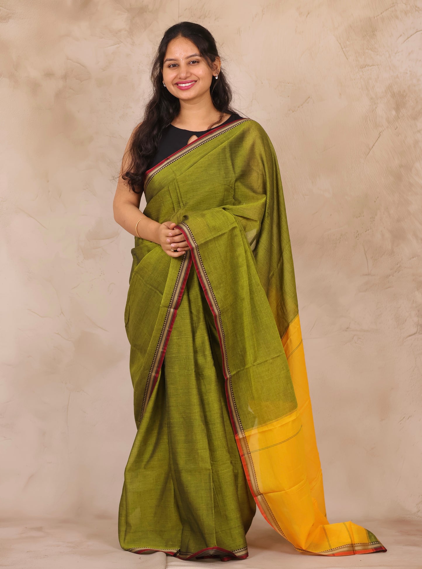 Green Narayanpet Cotton Saree | Looms & Tassels