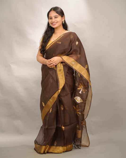 Brown Handloom Muslin Silk Saree With jamdhani weaving | Looms & Tassels