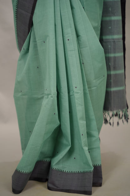 Handloom Venkatagiri Cotton Saree Without Blouse | Looms & Tassels