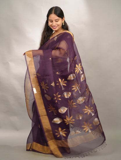 Purple Handloom Muslin Silk Saree With jamdhani weaving | Looms & Tassels