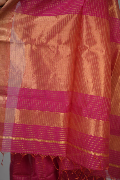 Pink Checks Handloom Maheswari Silk Cotton Sarees | Looms & Tassels