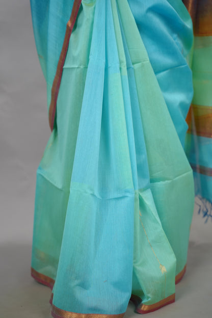 Sky Blue Handloom Maheswari Silk Cotton Sarees | Looms & Tassels