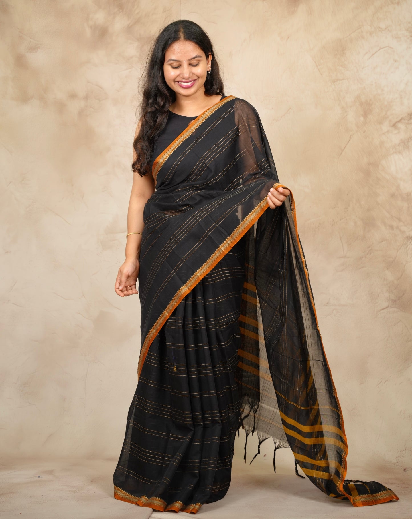 Black Narayanpet Cotton Saree lines weaving | Looms & Tassels