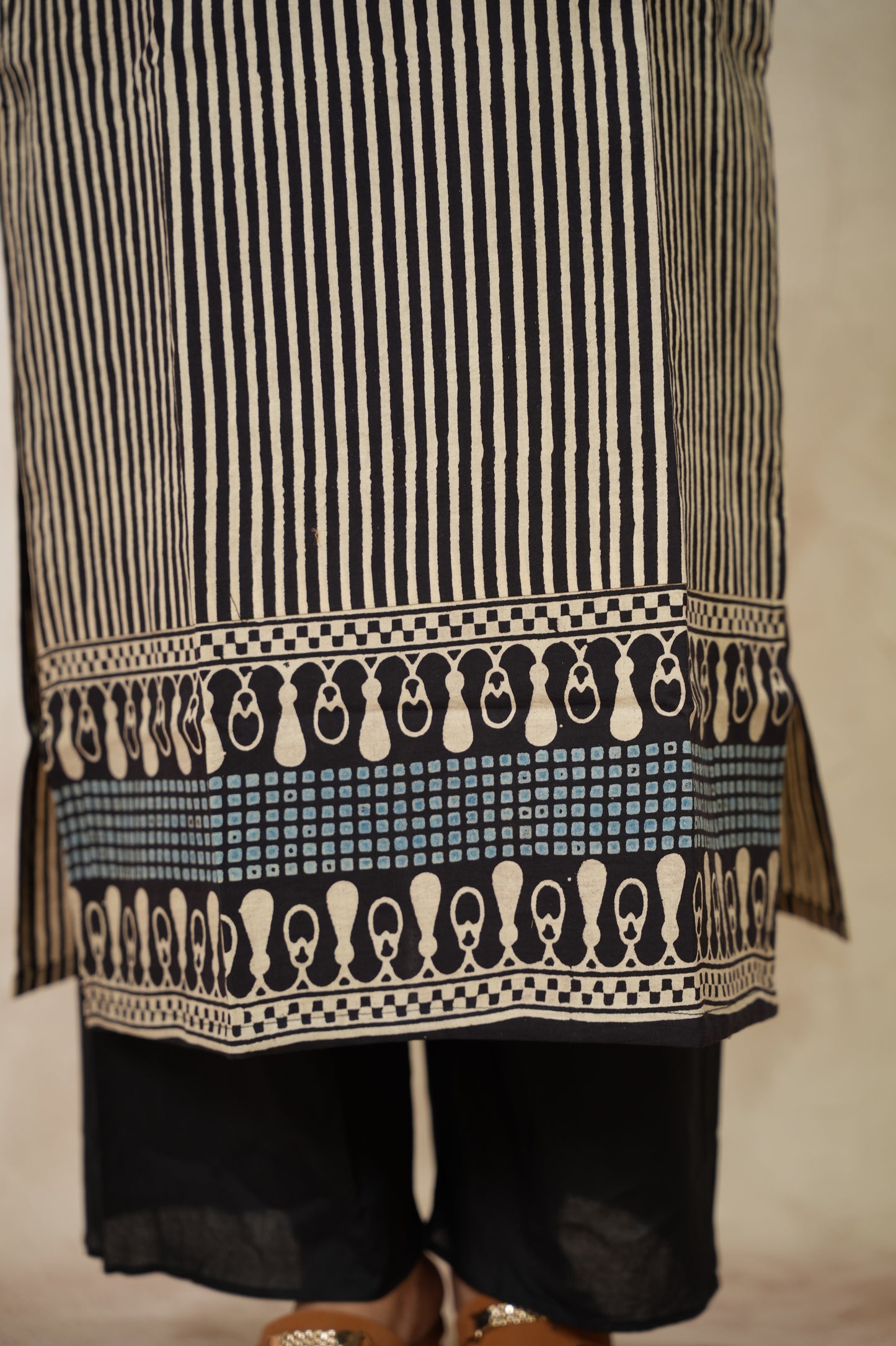 Black & White Ajrakh Pattern Hand Block printed Kurti | Looms & Tassels