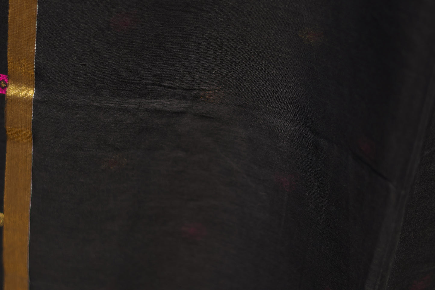 Pure Handwoven Mercerised Cotton Saree with Mina Jari Butta Weav